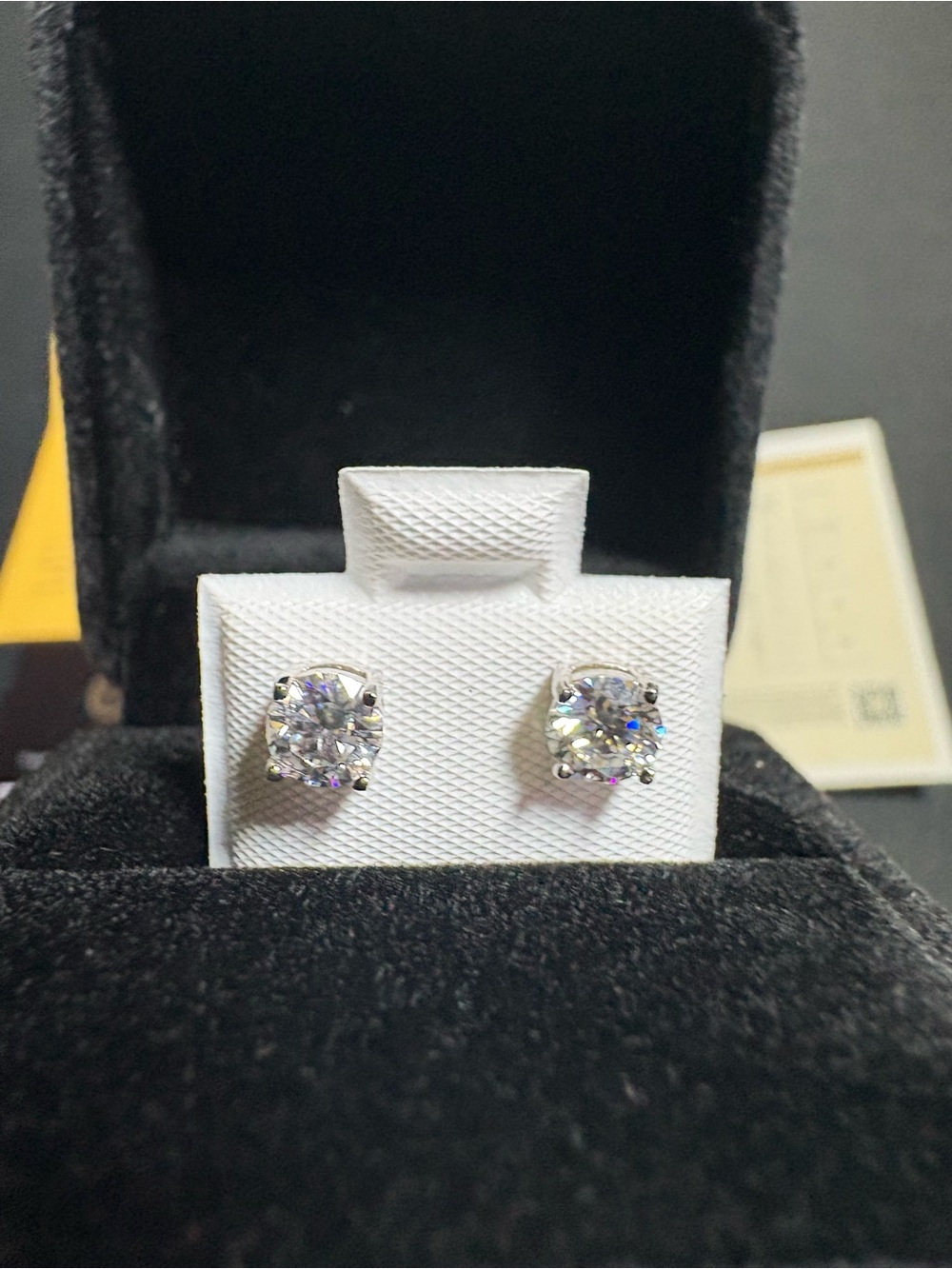 925 Sterling Silver Moissanite Stud Earrings